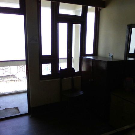 Hotel Alpine Darjeeling  Buitenkant foto