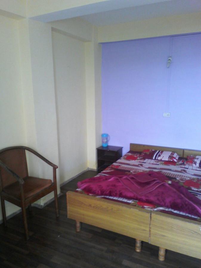 Hotel Alpine Darjeeling  Buitenkant foto